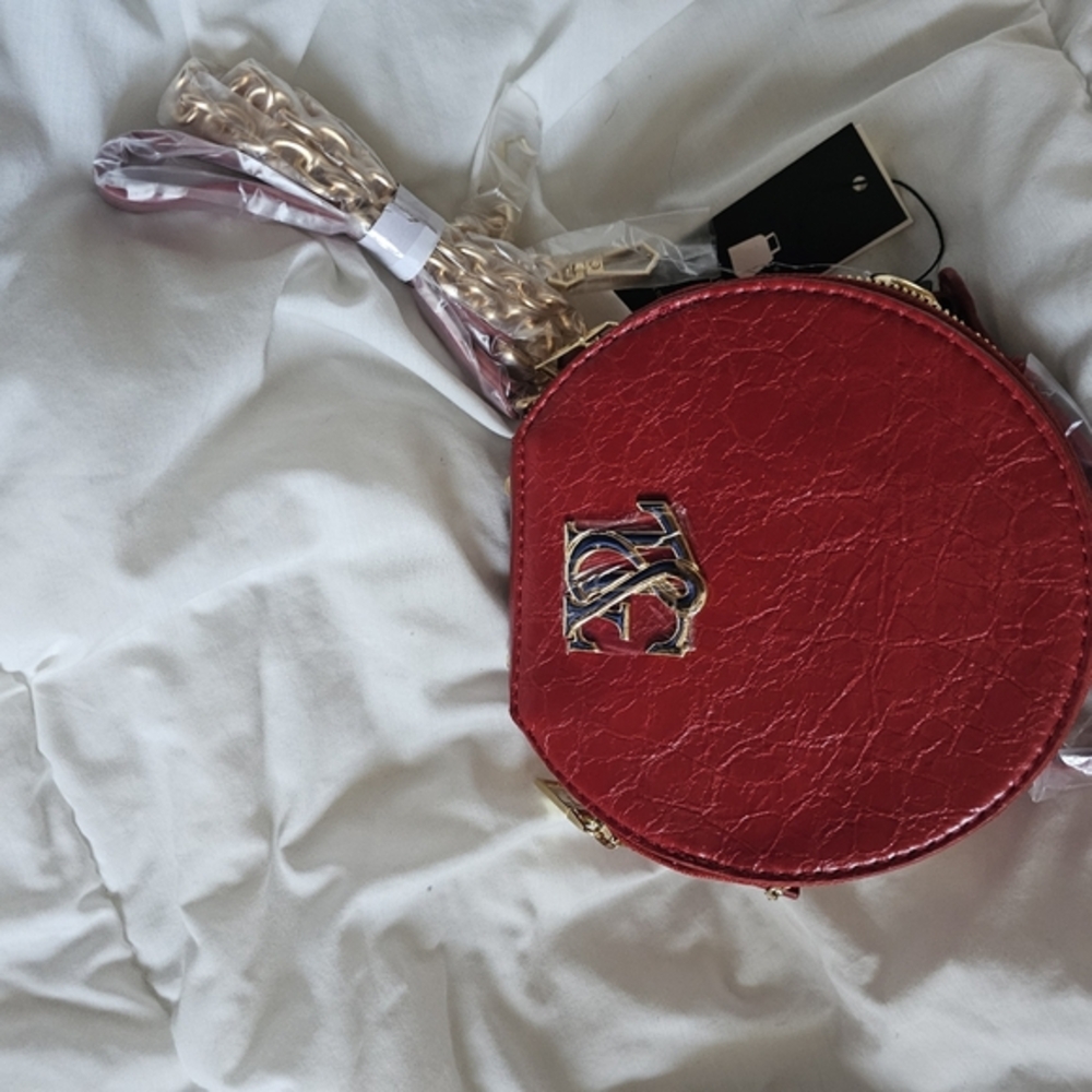 Round Mini Crossbody